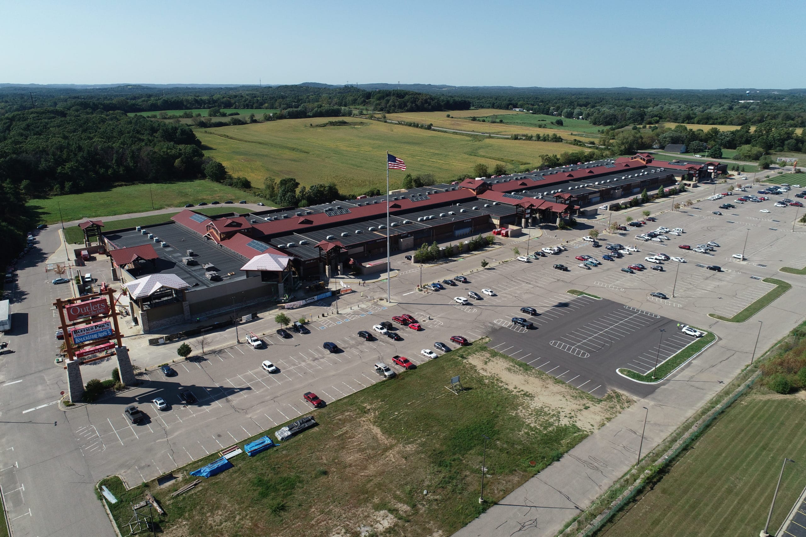 Outlets at the Dells - General Engineering Company